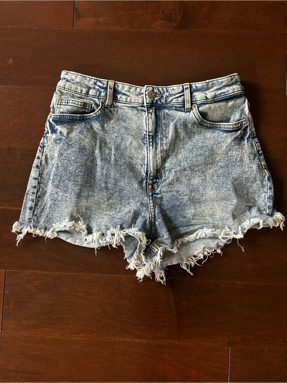H&M Acid Wash Light Blue Frayed Denim Shorts
